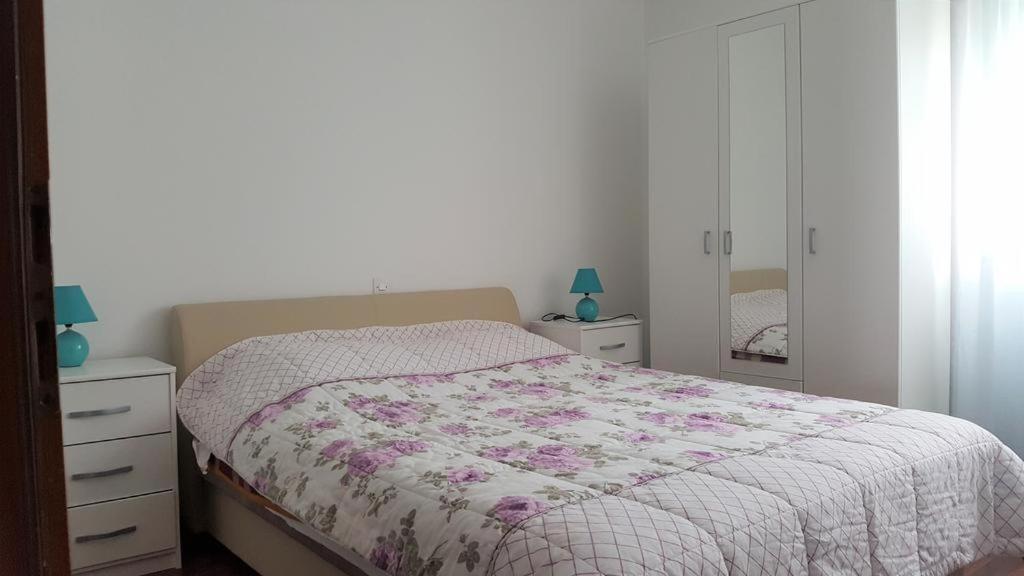 Apartments Lala Primosten Luaran gambar