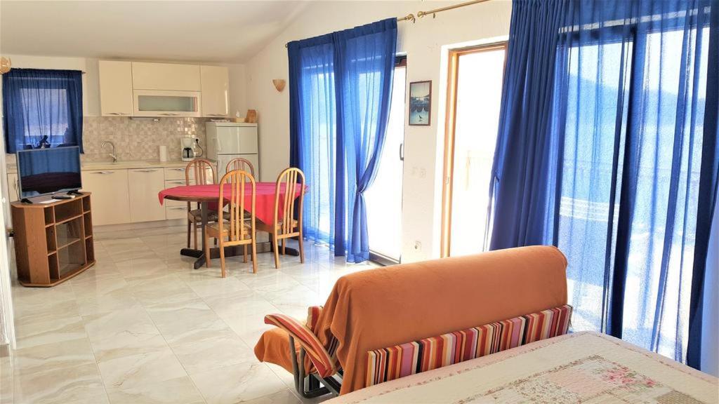 Apartments Lala Primosten Luaran gambar